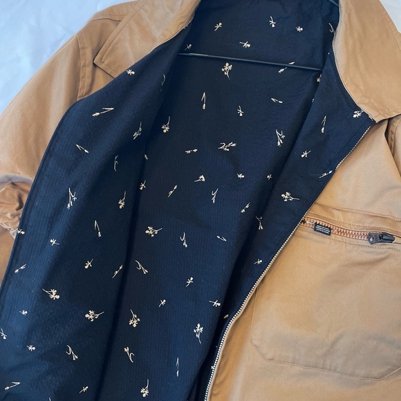 Reversible jacket - Picture 9 of 10